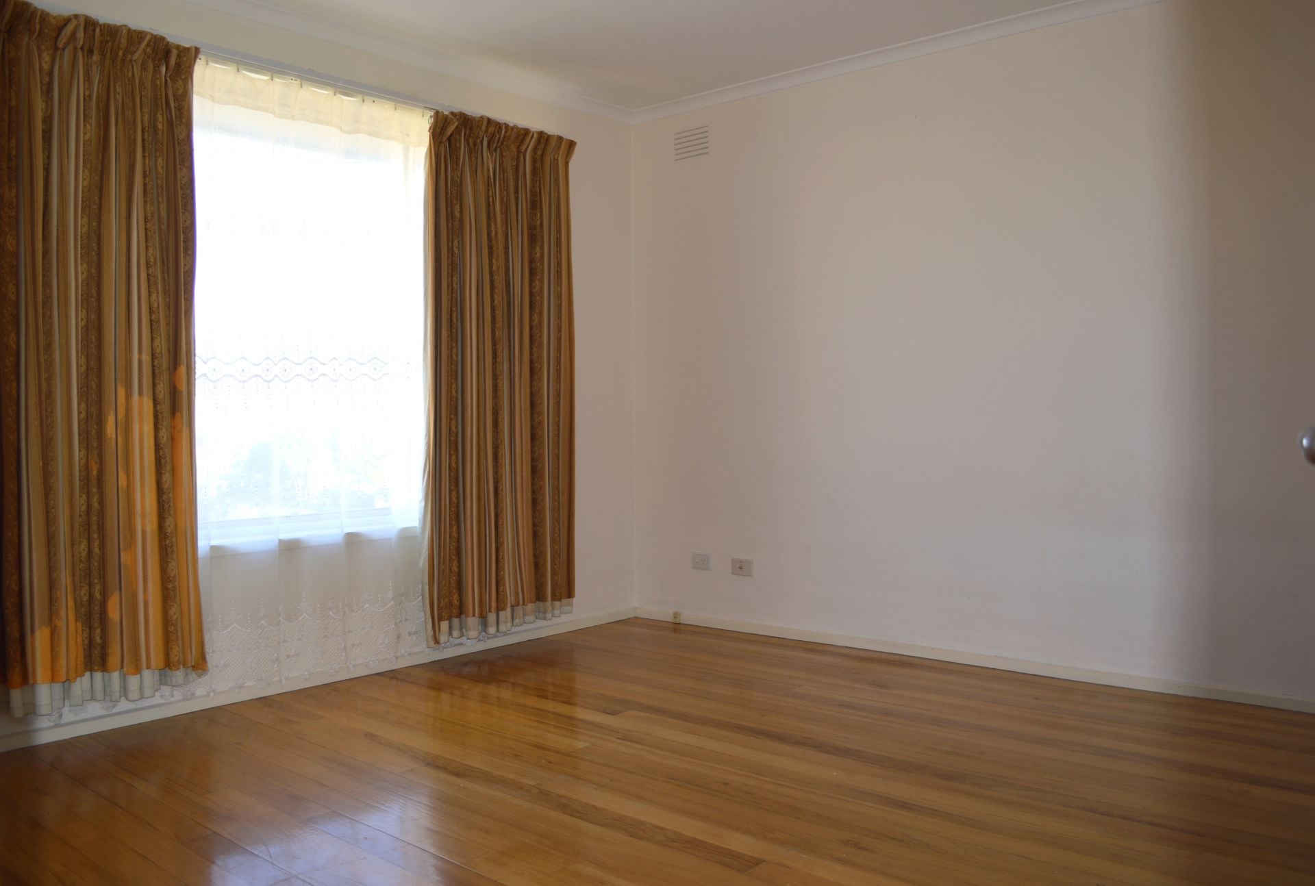 IDEAL FAMILY HOME   *Insp Tue 2nd May @ 5:00pm*