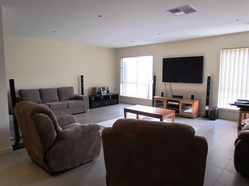 3 Lignum Place, Brookfield - Thumbnail 3