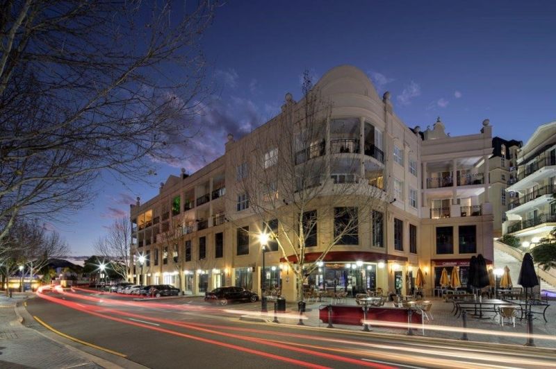 real-estate-for-lease-2-3028-the-boulevard-carrara-qld