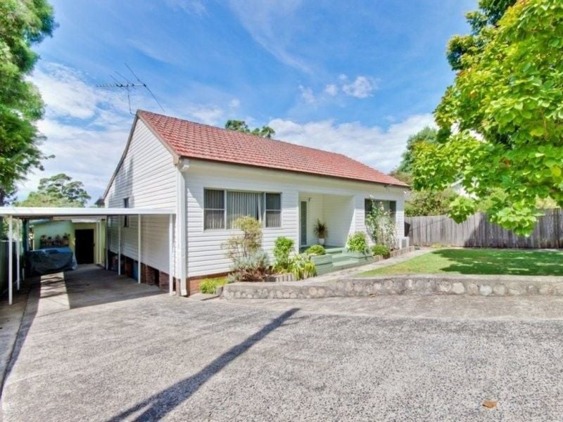 SOLD BY JOHN PYE REAL ESTATE 9476 0000