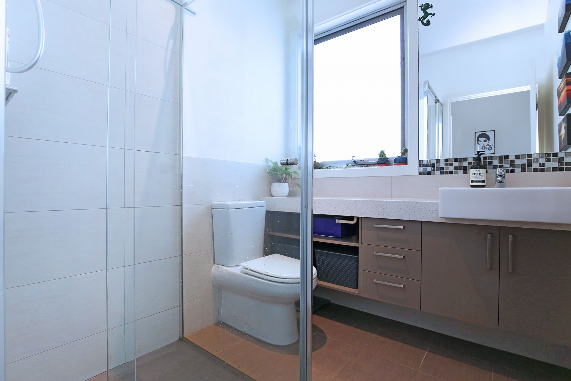 Oversized Unit with Stunning Views