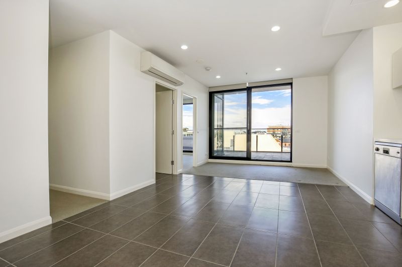 207/8 Breavington Way, Northcote