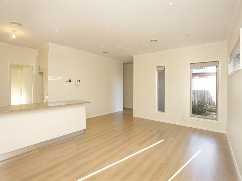 3/8 Rayner Street, Karalee - Thumbnail 3