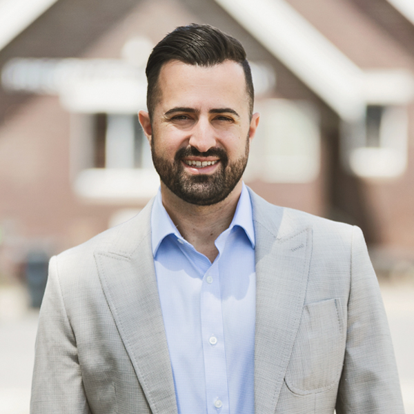 Jim Nikolopoulos Real Estate Agent Cobden & Hayson