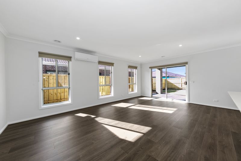 17 Graded Street, Manor Lakes