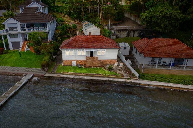 Real Estate For Sale 37 Bareki Road Eleebana , NSW