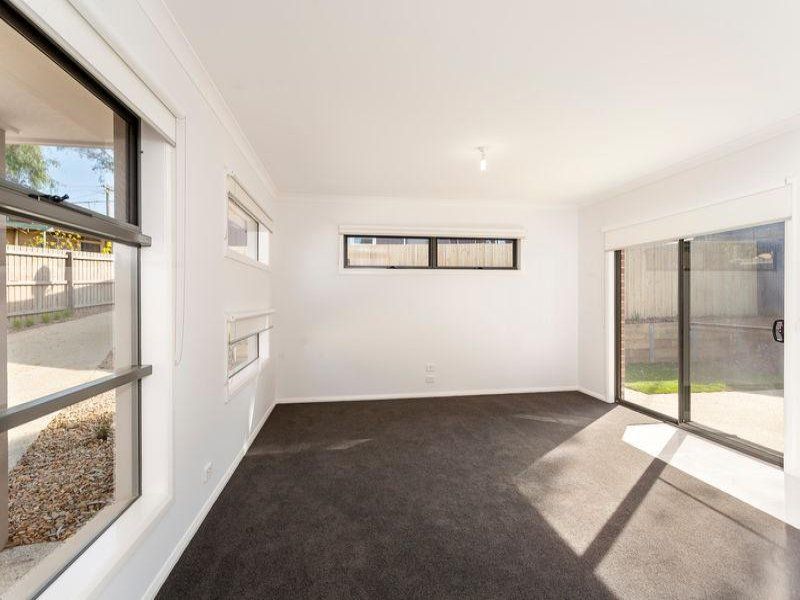 2/182 Thacker Street OCEAN GROVE VIC, Ocean Grove - Thumbnail 3