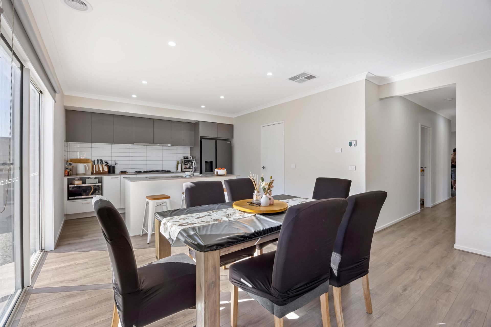 20 Revelstoke  Way, Winter Valley, Winter Valley - Thumbnail 8