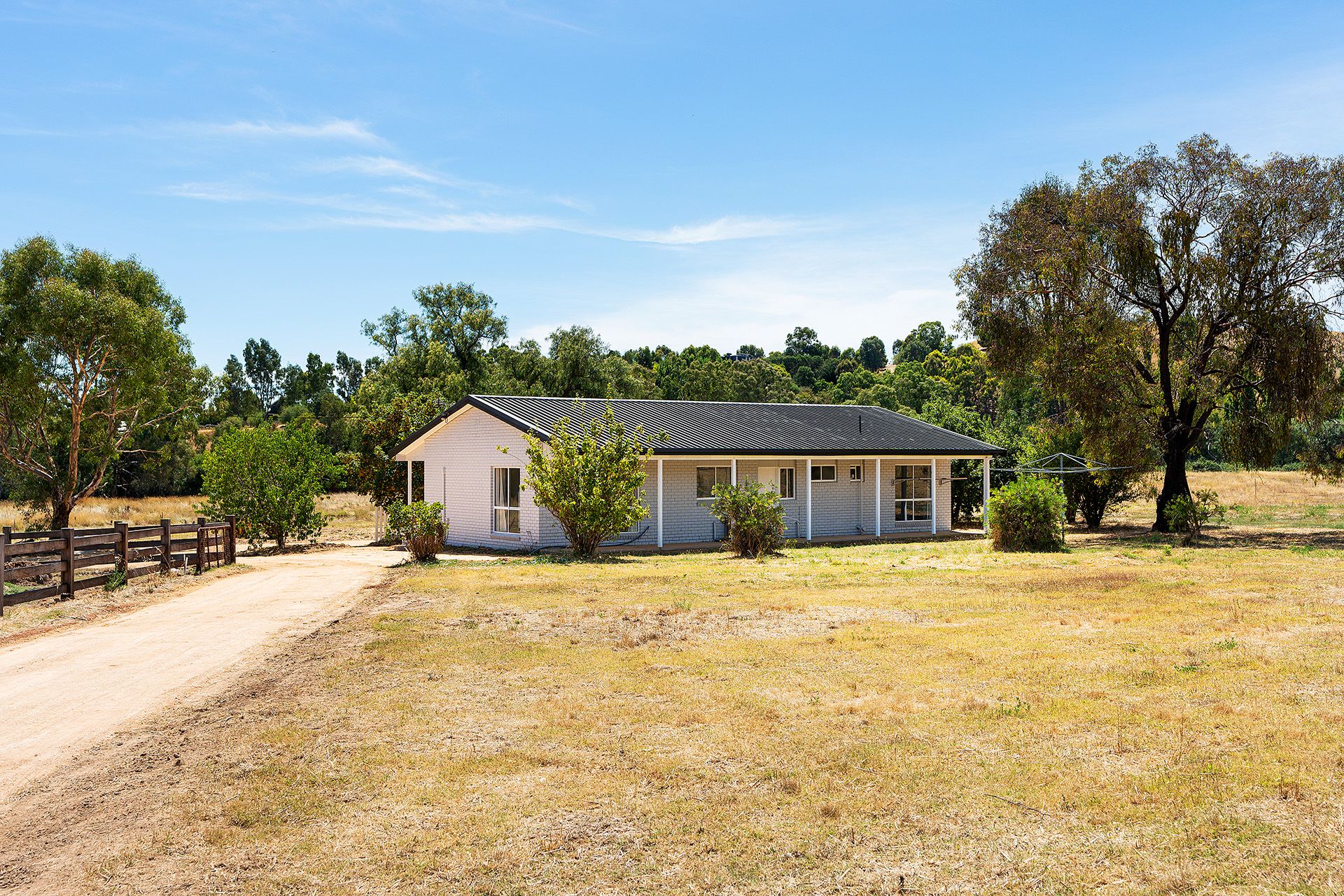9 Short Street, Guildford - Thumbnail 2