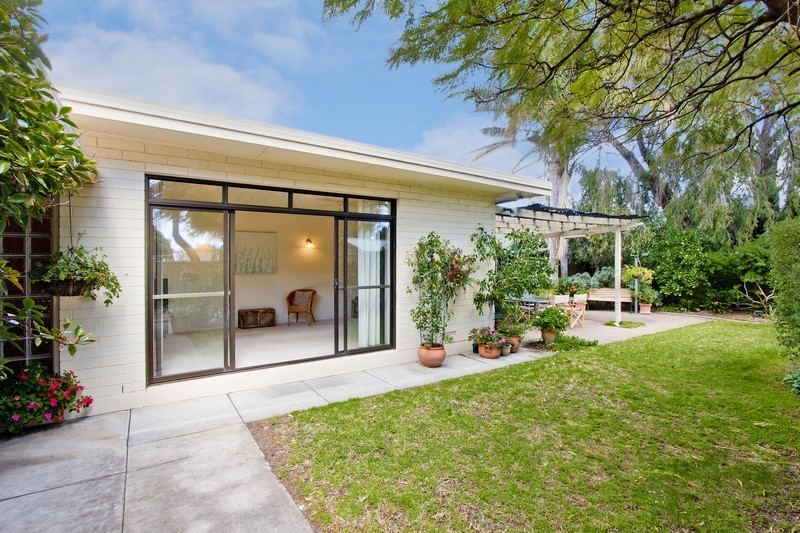 55 Pine Avenue Glenelg North 5045