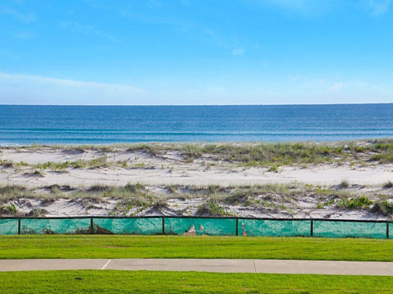 9/22 Musgrave Street 'Kirra Breeze' KIRRA QLD, 'Kirra Breeze' Kirra - Thumbnail 8