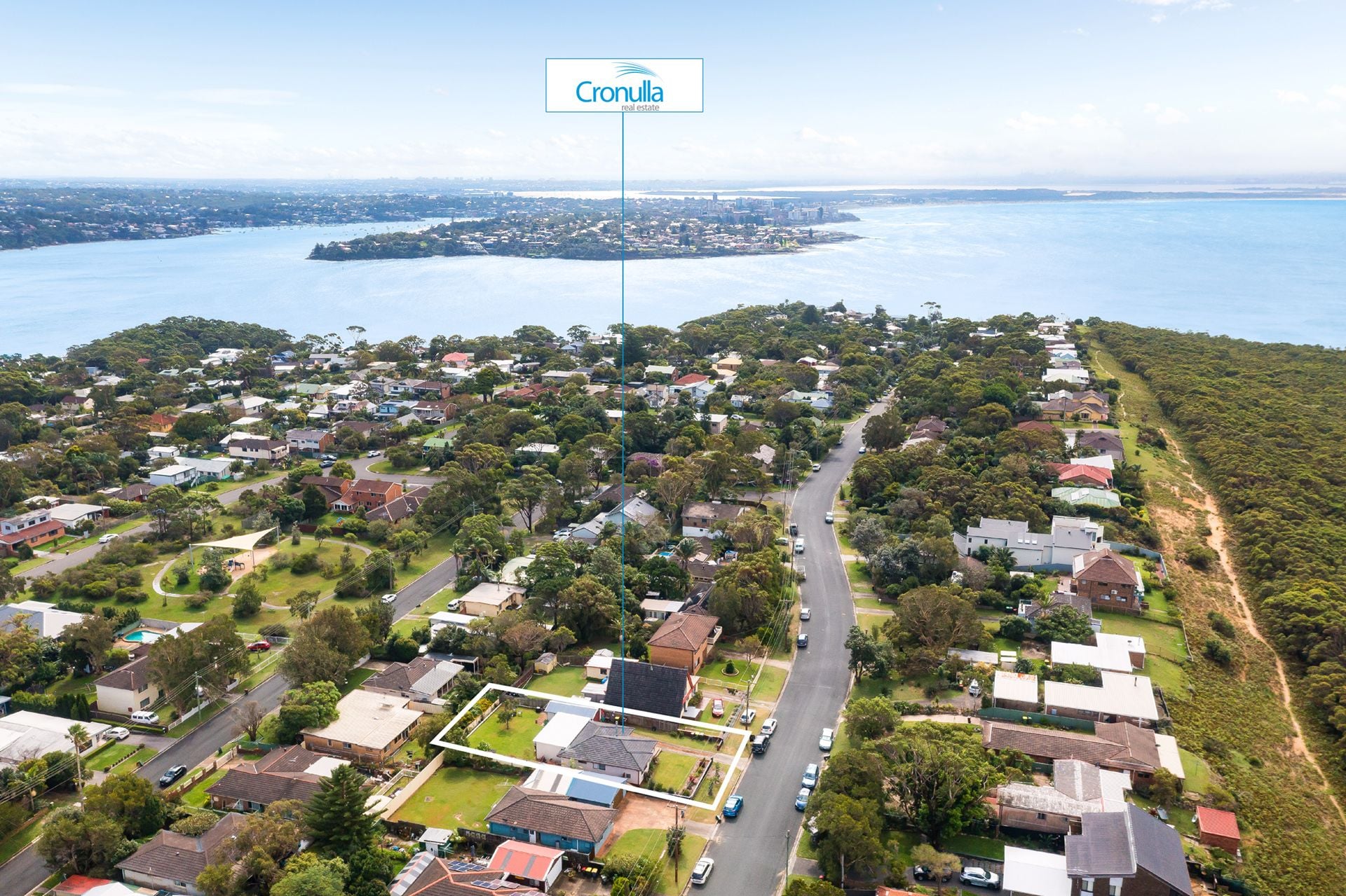 53 Eric Street, Bundeena - Thumbnail 2