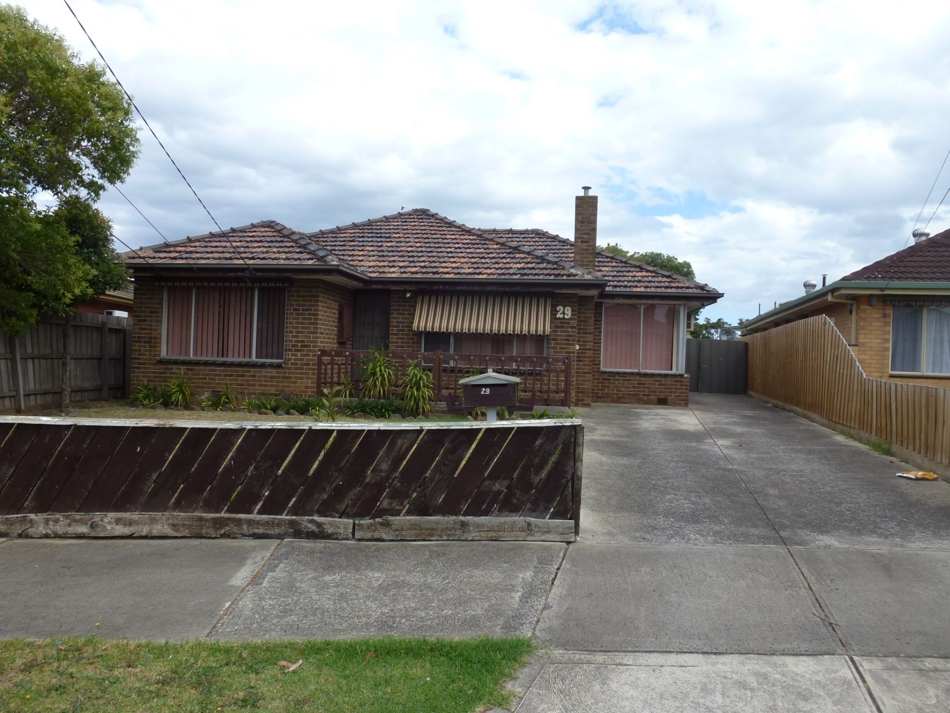IDEAL FAMILY HOME