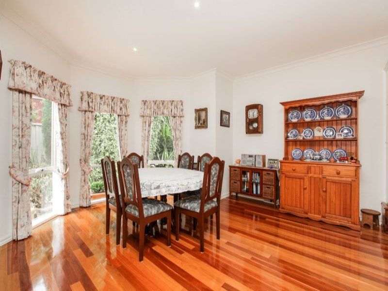 27 Edgbaston Parade, Caroline Springs - Thumbnail 6