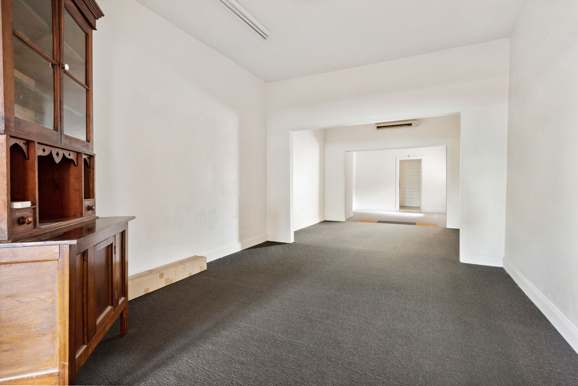 PRIME IVANHOE RETAIL