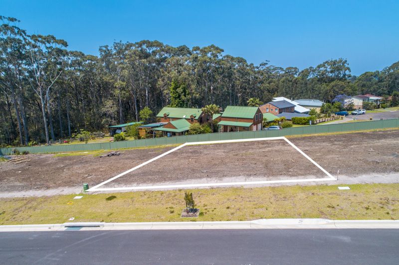 92 Gemini Way, Narrawallee - Thumbnail 2