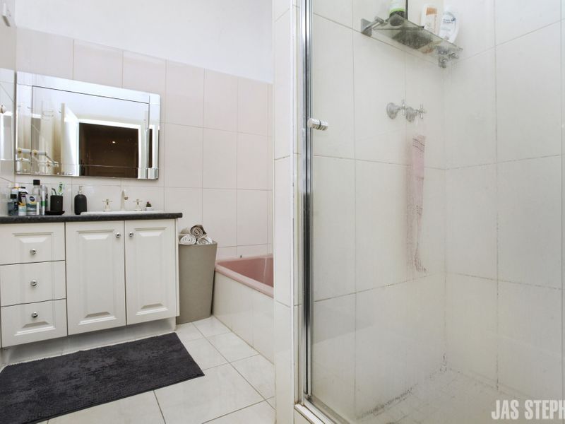 12 Rowe Street Maribyrnong VIC, Maribyrnong - Thumbnail 8