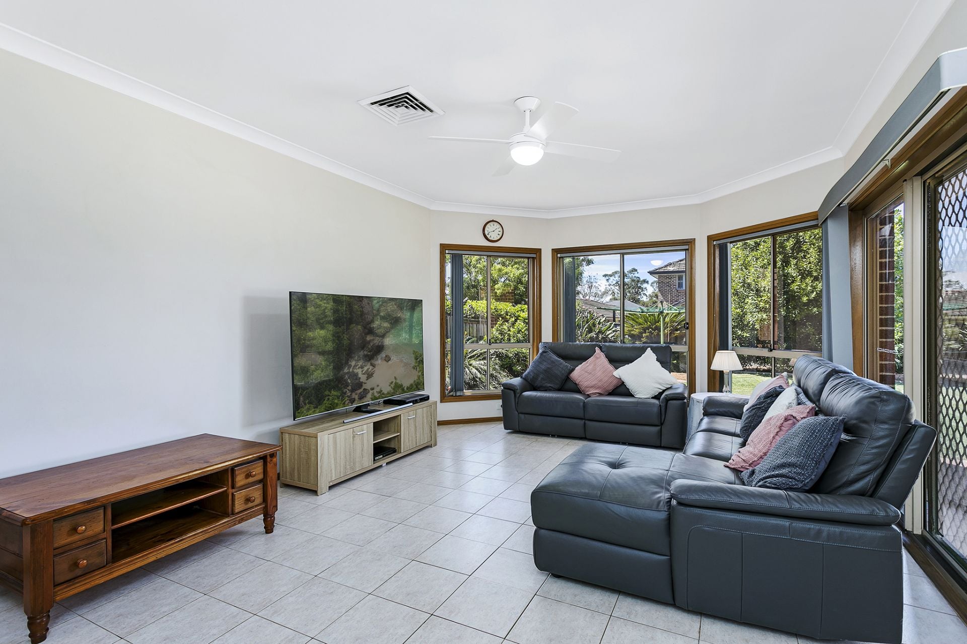 8 Redden Drive Kellyville NSW, Kellyville - Thumbnail 3