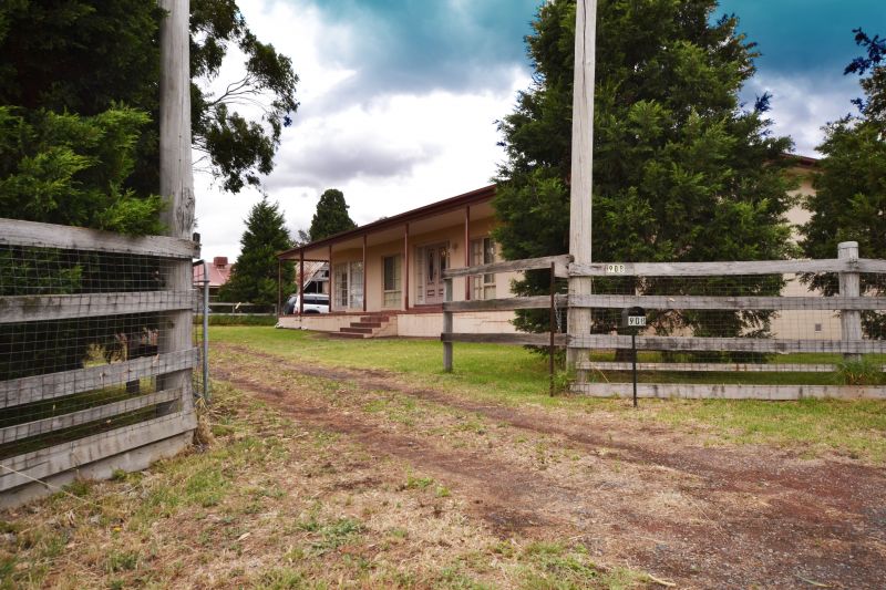90B Harvest Home Road, Epping