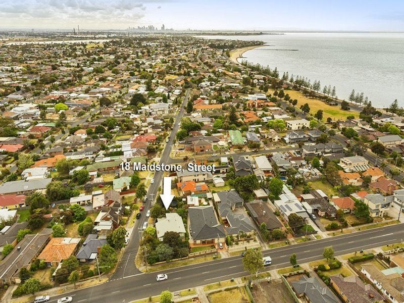 18 Maidstone Street, Altona - Thumbnail 3