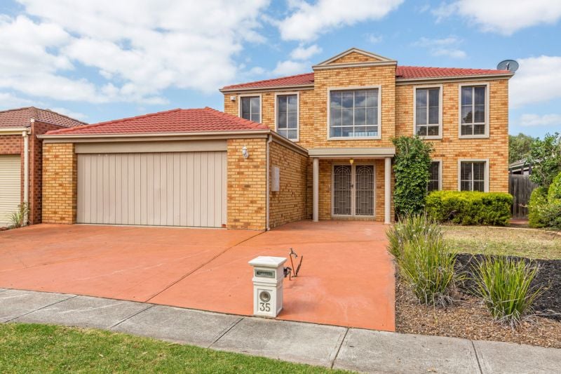 35 William McPherson Crescent, Seabrook - Thumbnail 2