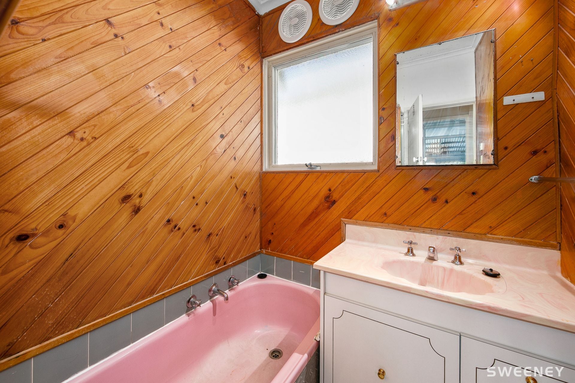23 Fitzpatrick Drive, Altona Meadows - Thumbnail 8