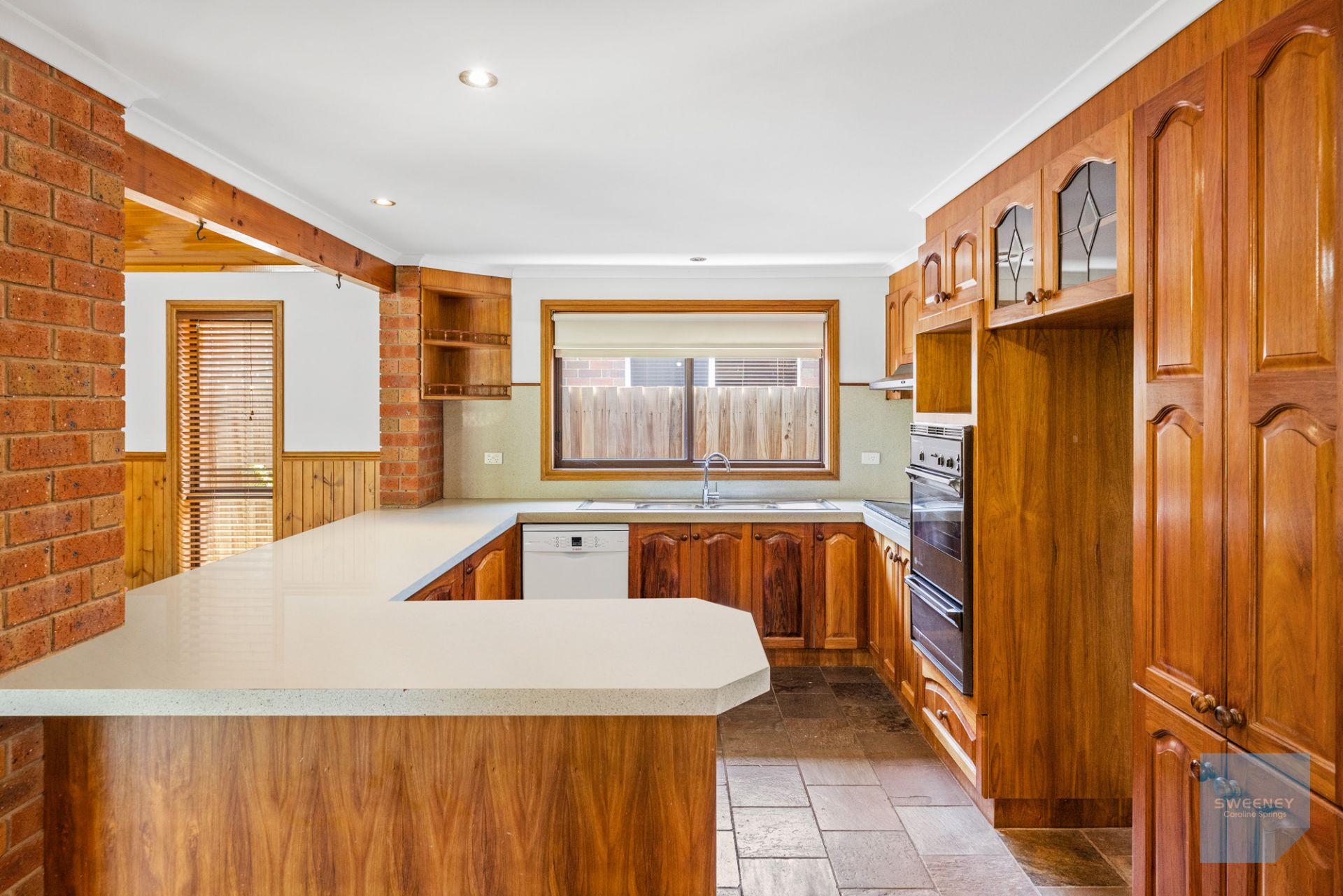 7 Cardigan Crescent, Taylors Lakes - Thumbnail 7