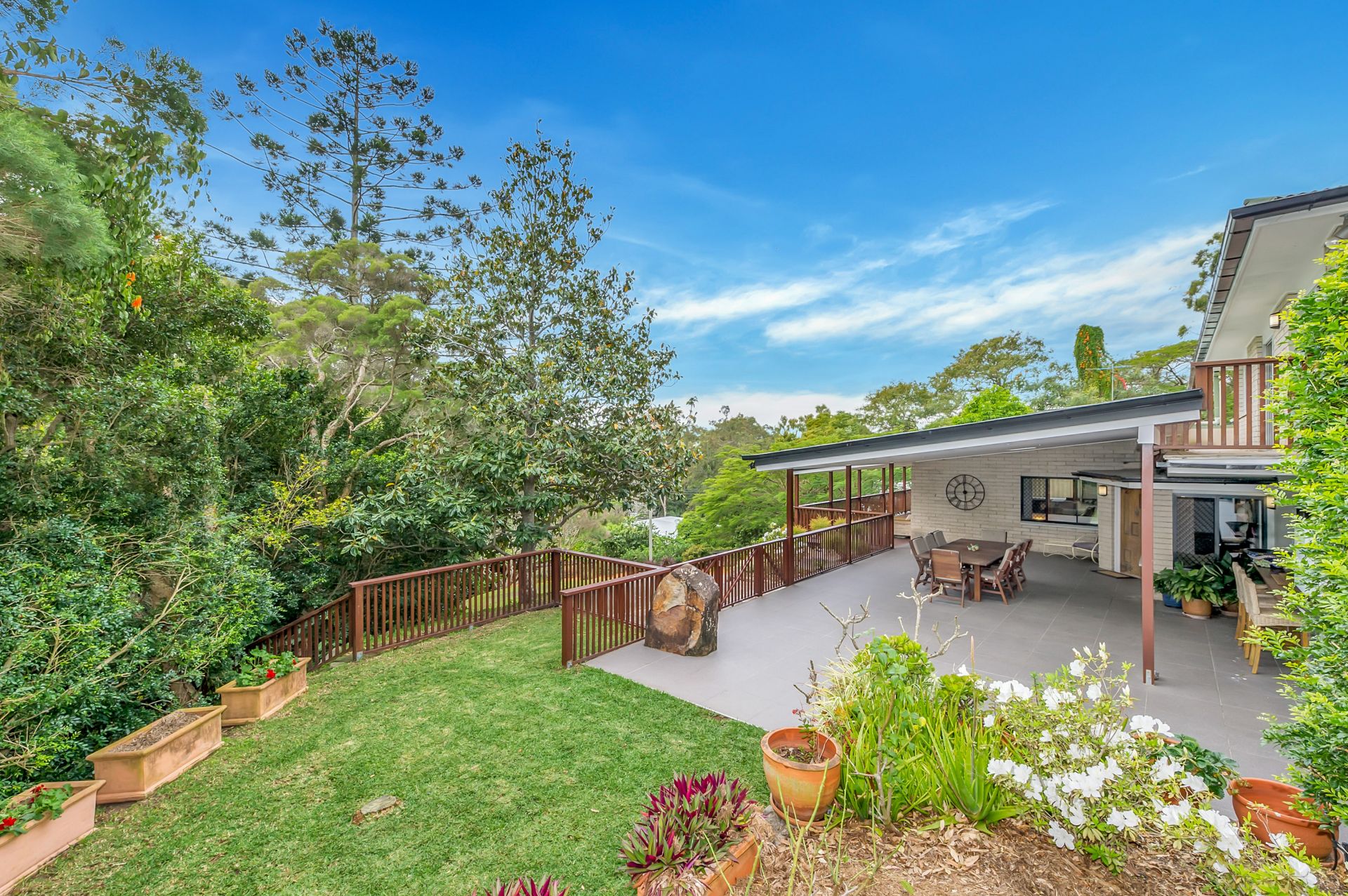58 Barnett Road Bardon, Bardon - Thumbnail 4