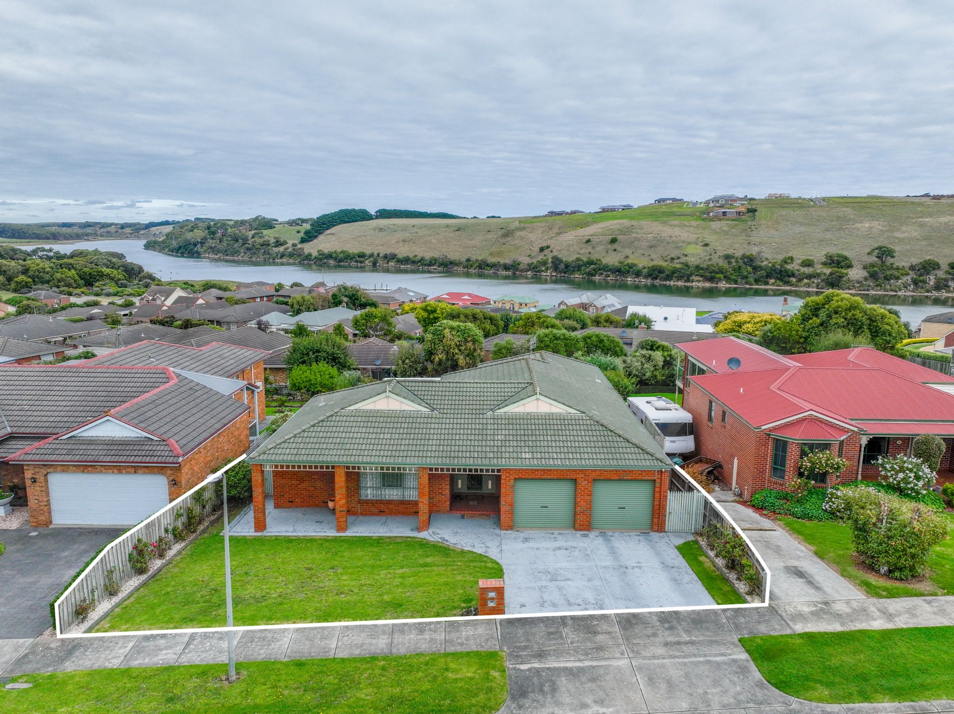 16 Dobson Way, Warrnambool Luke Williams Real Estate