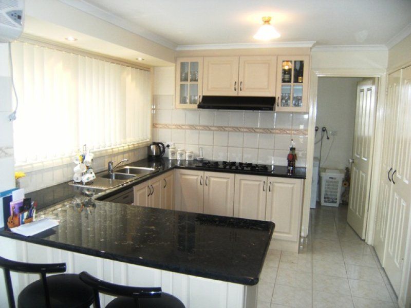 32 Billungah Place, Burnside - Thumbnail 3