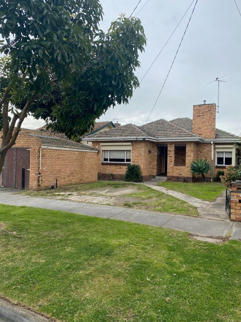 8 Daventry Street, Reservoir