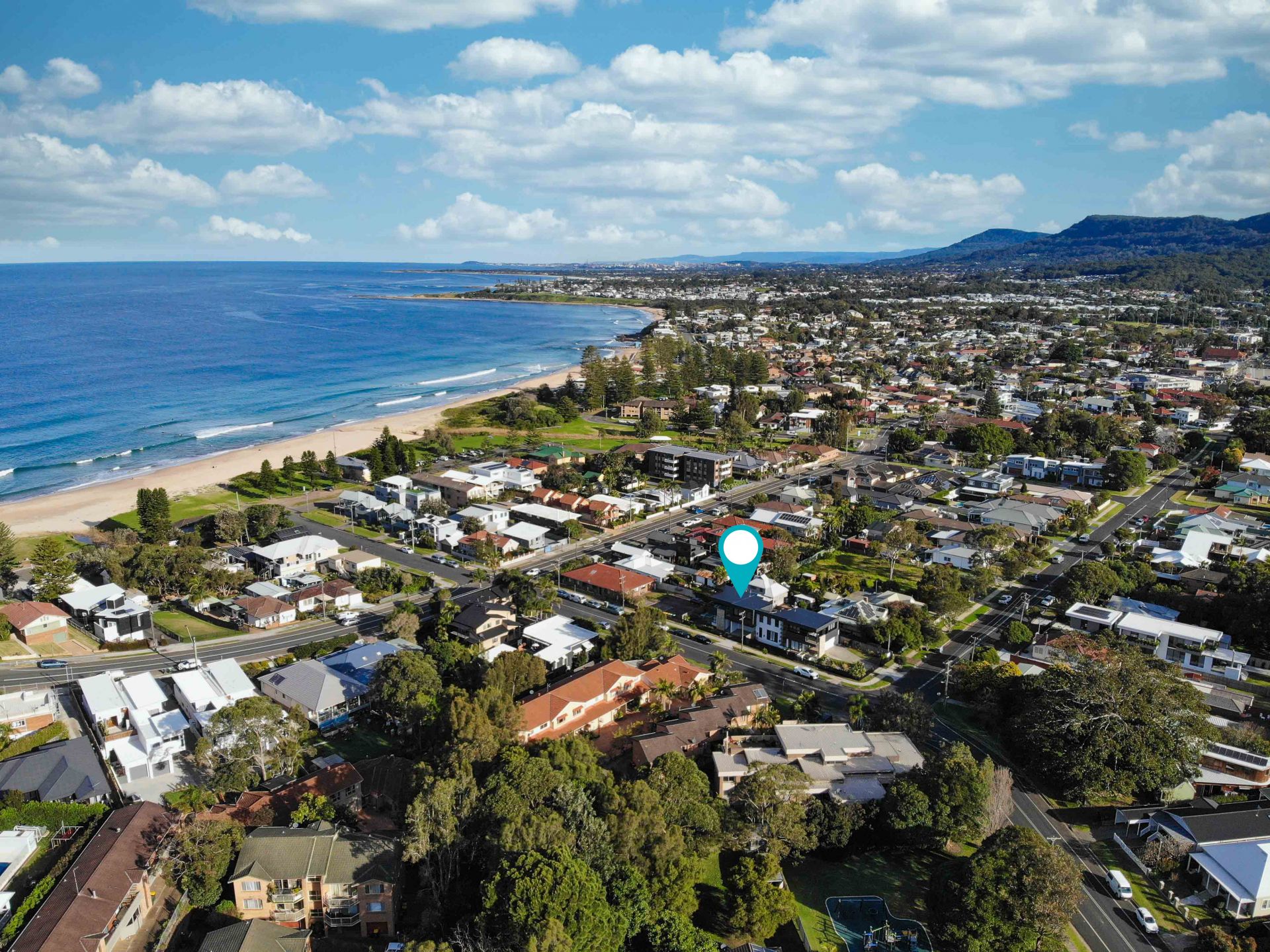 Real Estate For Sale 4 Henley Road Thirroul , NSW