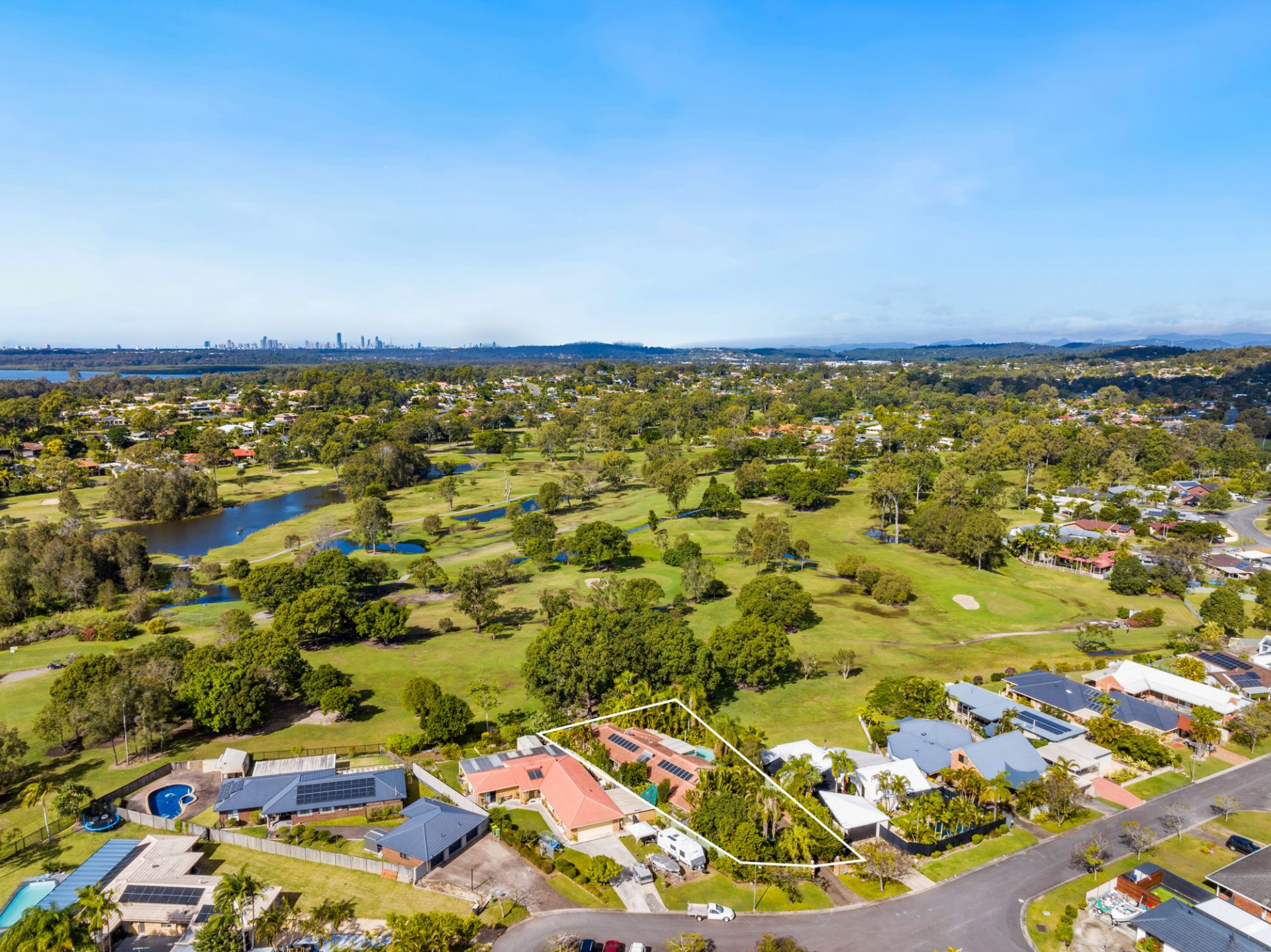 23 Cadell Drive, Helensvale - Thumbnail 2