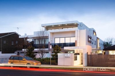 4/440 Kooyong Road, Caulfield South