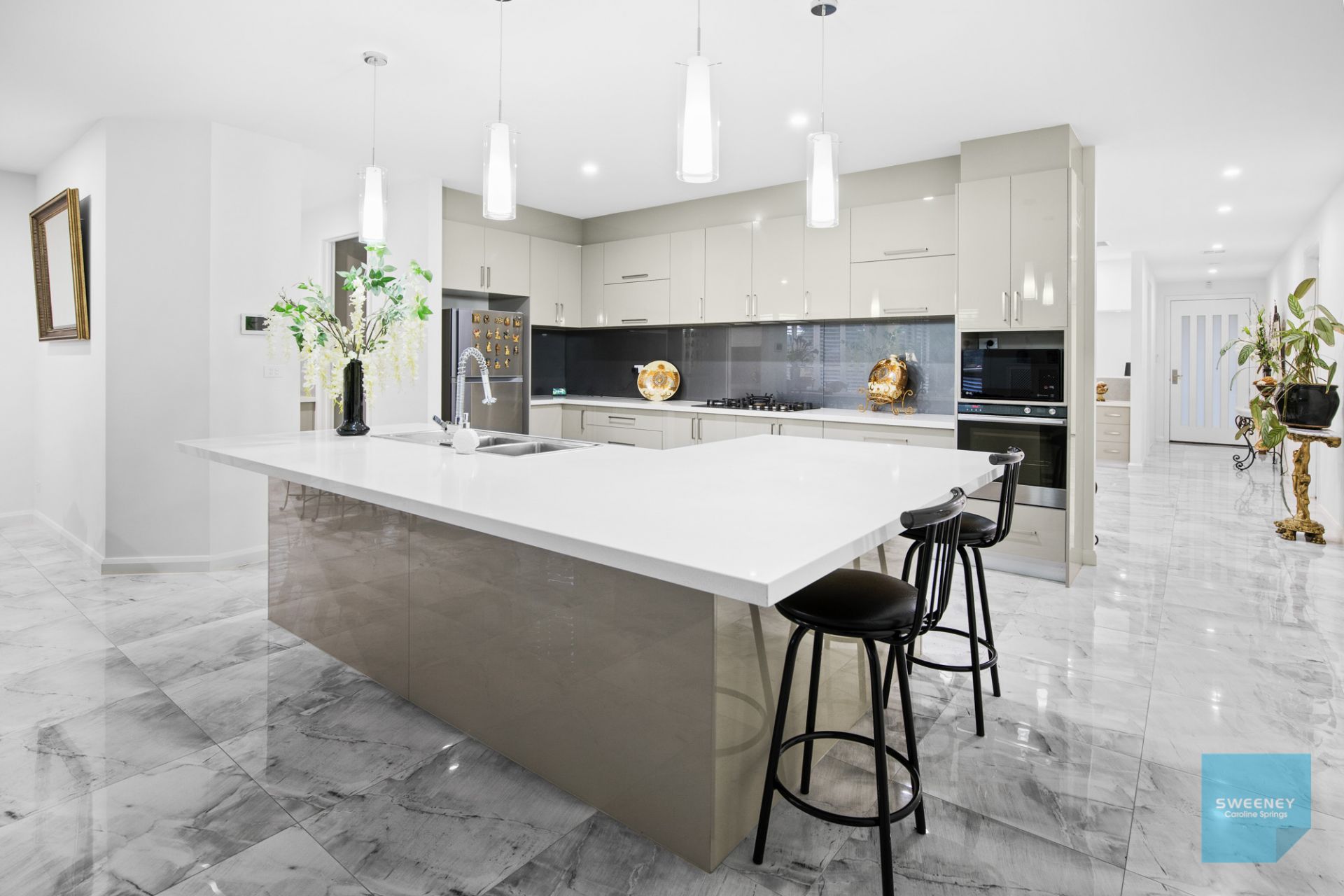 50 Woodlea Boulevard, Aintree - Thumbnail 4