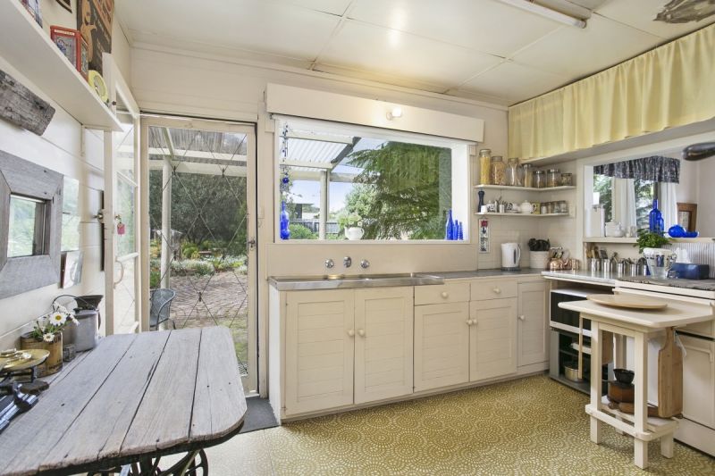 38 Asbury Street Ocean Grove VIC, Ocean Grove - Thumbnail 5