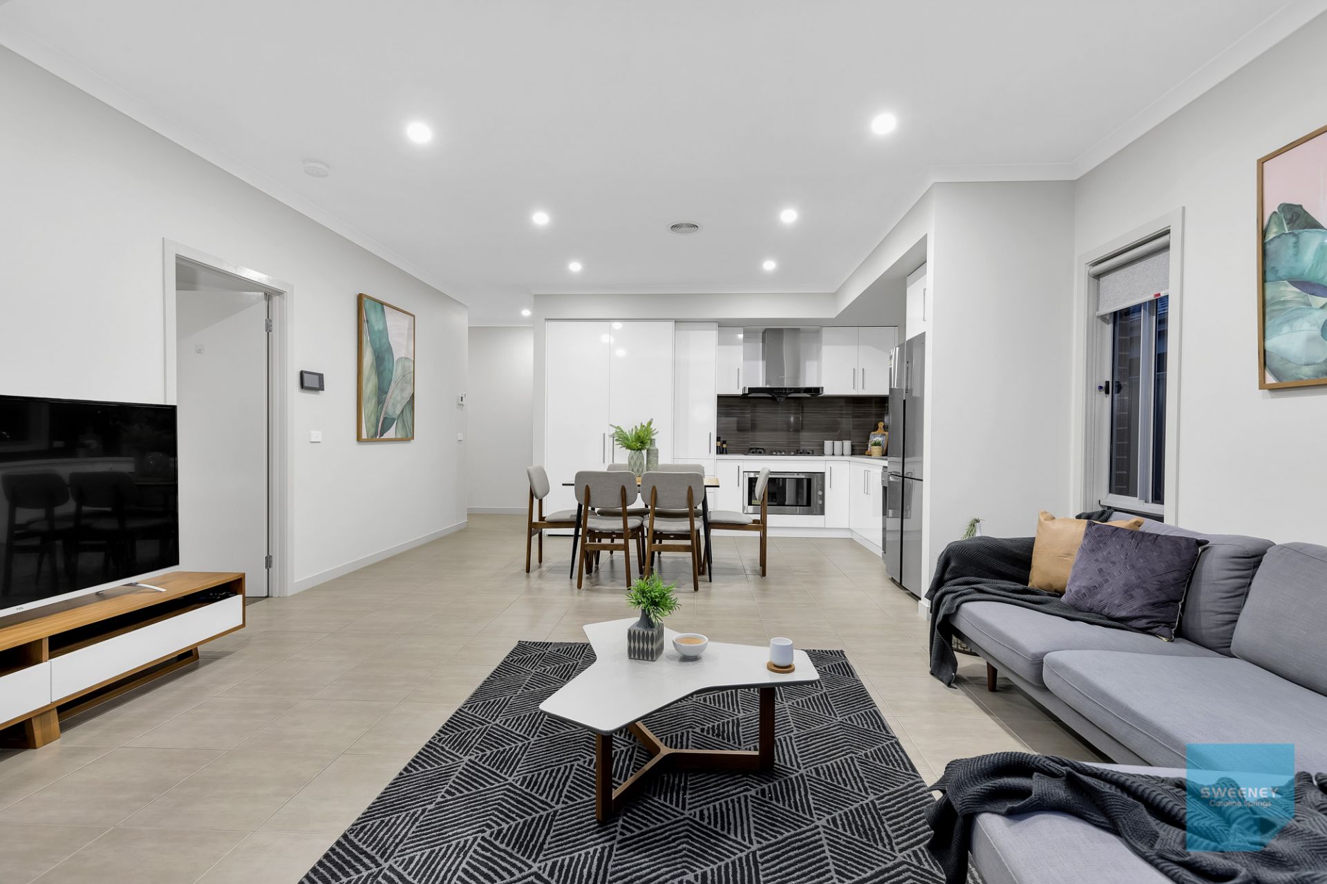 44 Mandalay Parade, Fraser Rise - Thumbnail 4