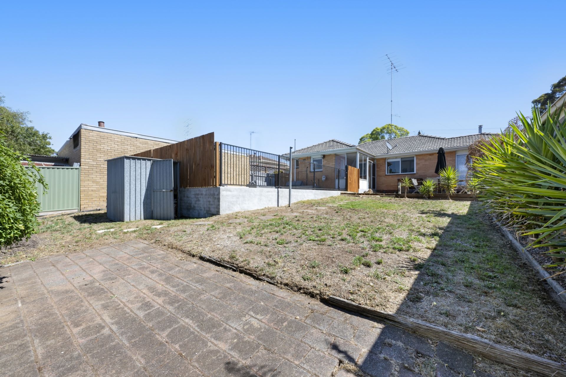 40 Malmesbury Street, Wendouree, Wendouree - Thumbnail 2
