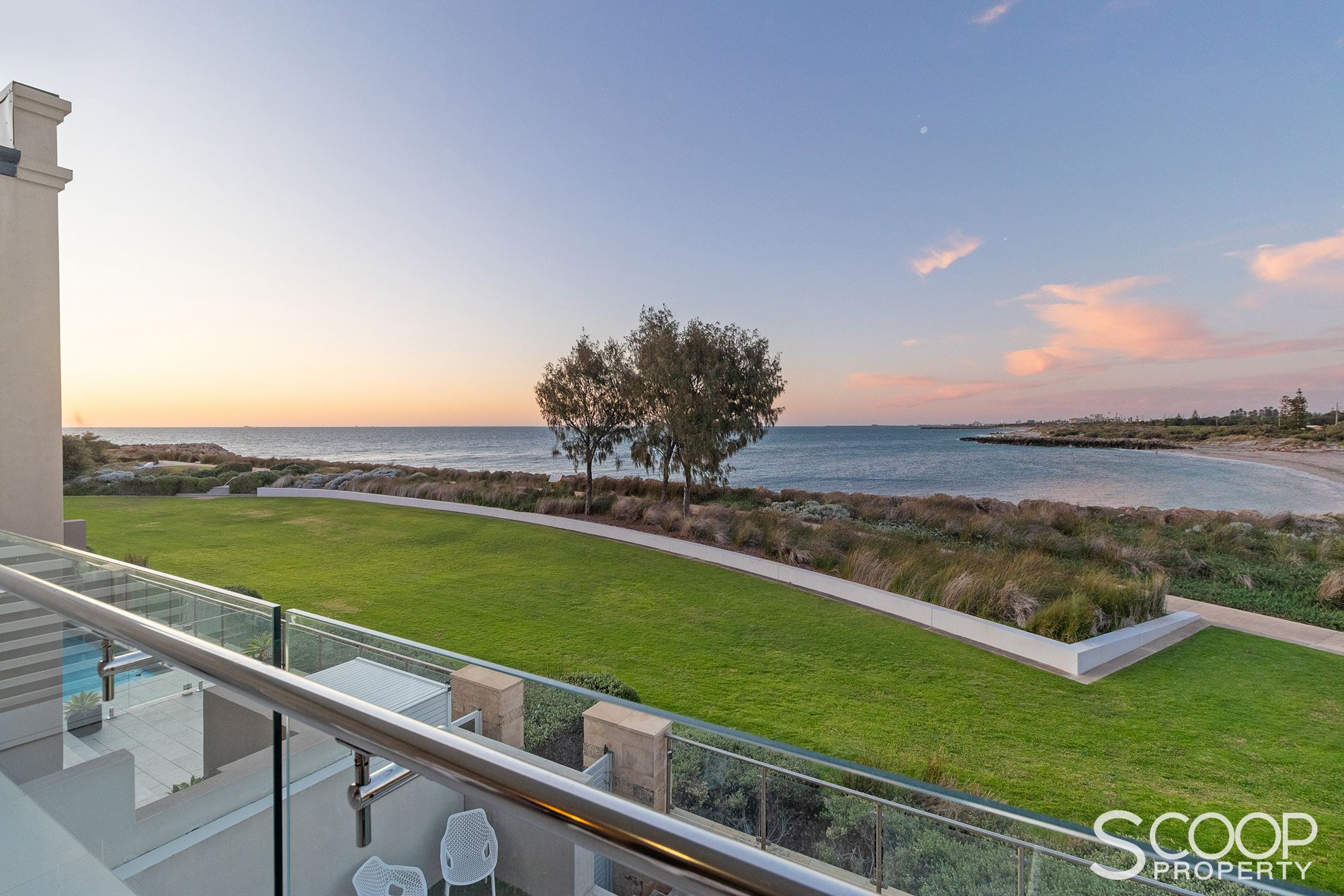 Real Estate For Sale North Coogee , WA