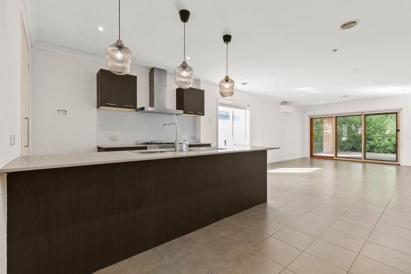 104 Mernda Village Drive, Mernda