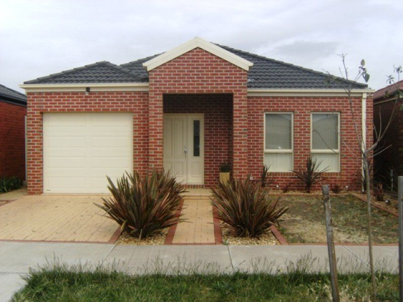 109 Springlake Avenue, Caroline Springs - Thumbnail 2