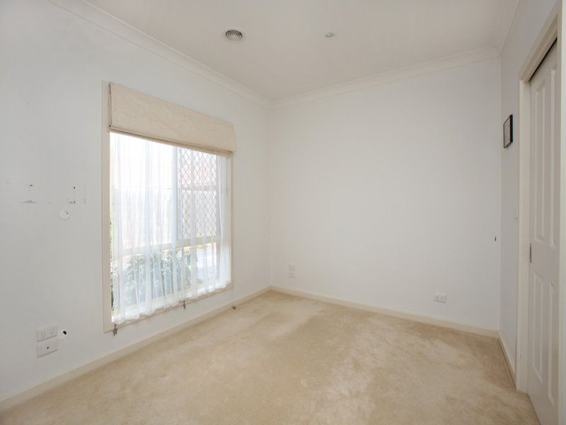 2/8 Ashby Court, Altona Meadows - Thumbnail 6