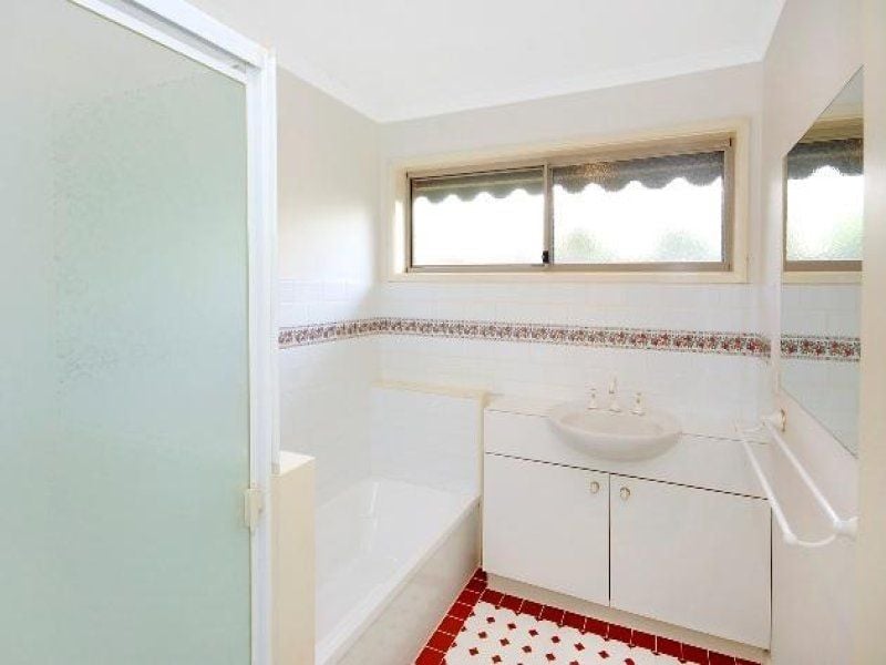 2/9 Hopgood Place BARWON HEADS VIC