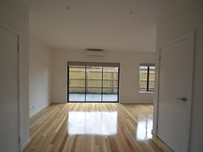 Your Dream Modern Townhouse Close to Everything!