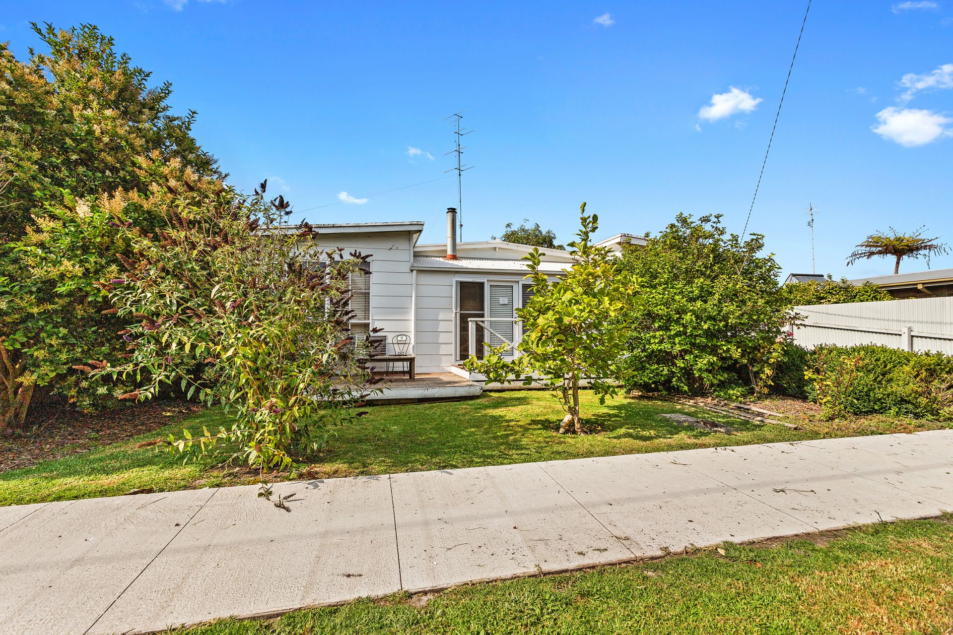 15 McLennan Street, Apollo Bay - Thumbnail 8