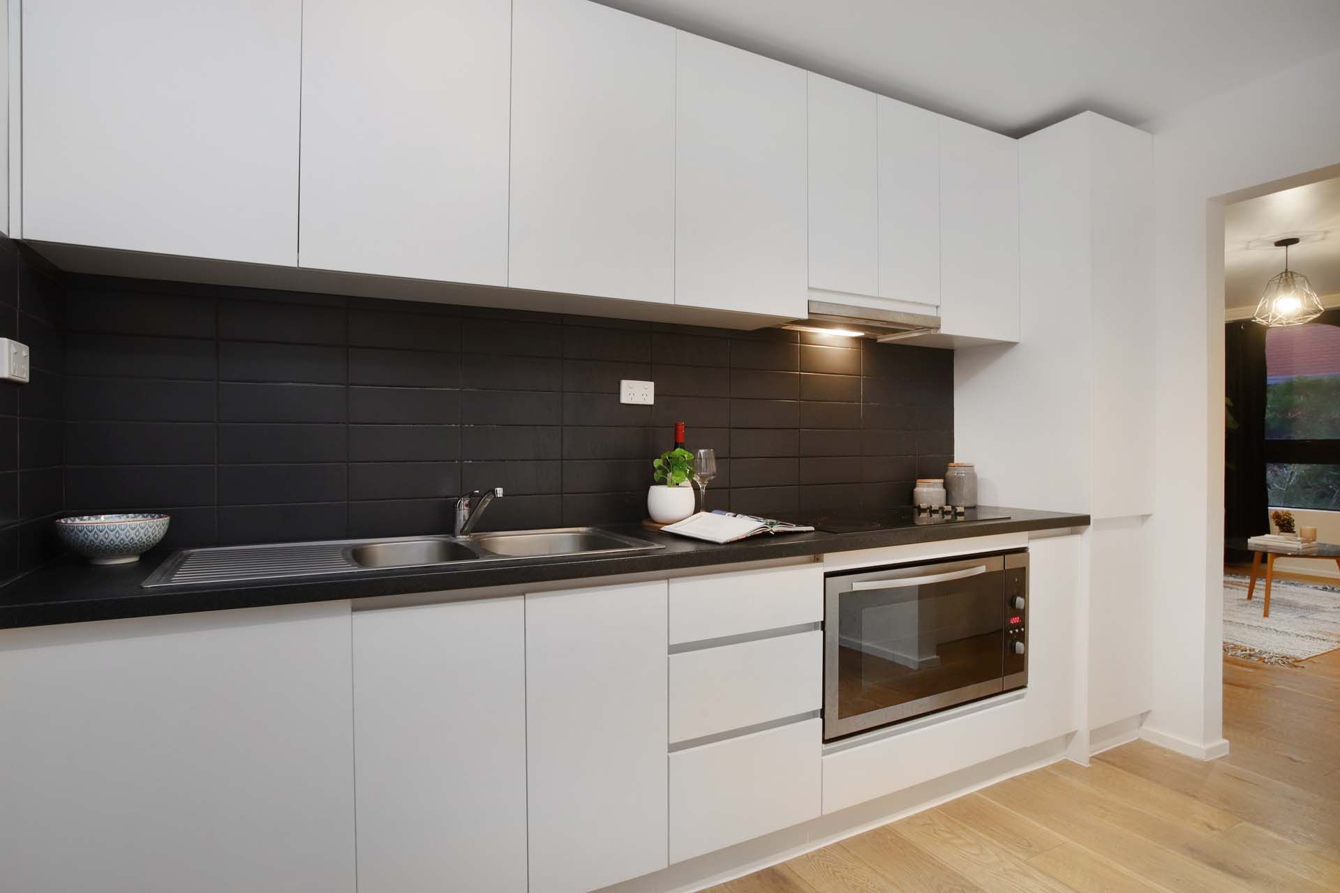 1/13-15 Nicholson Street, Footscray - Thumbnail 5
