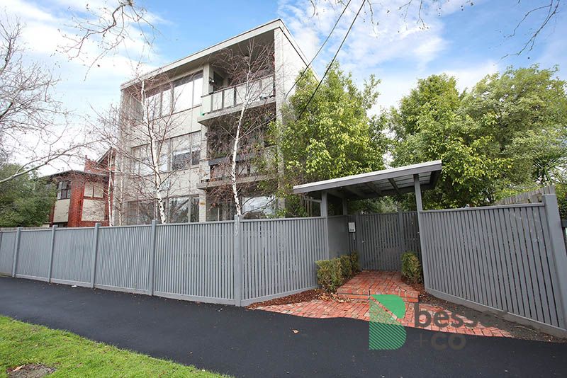 4/119 Brighton Road, Elwood - Thumbnail 2