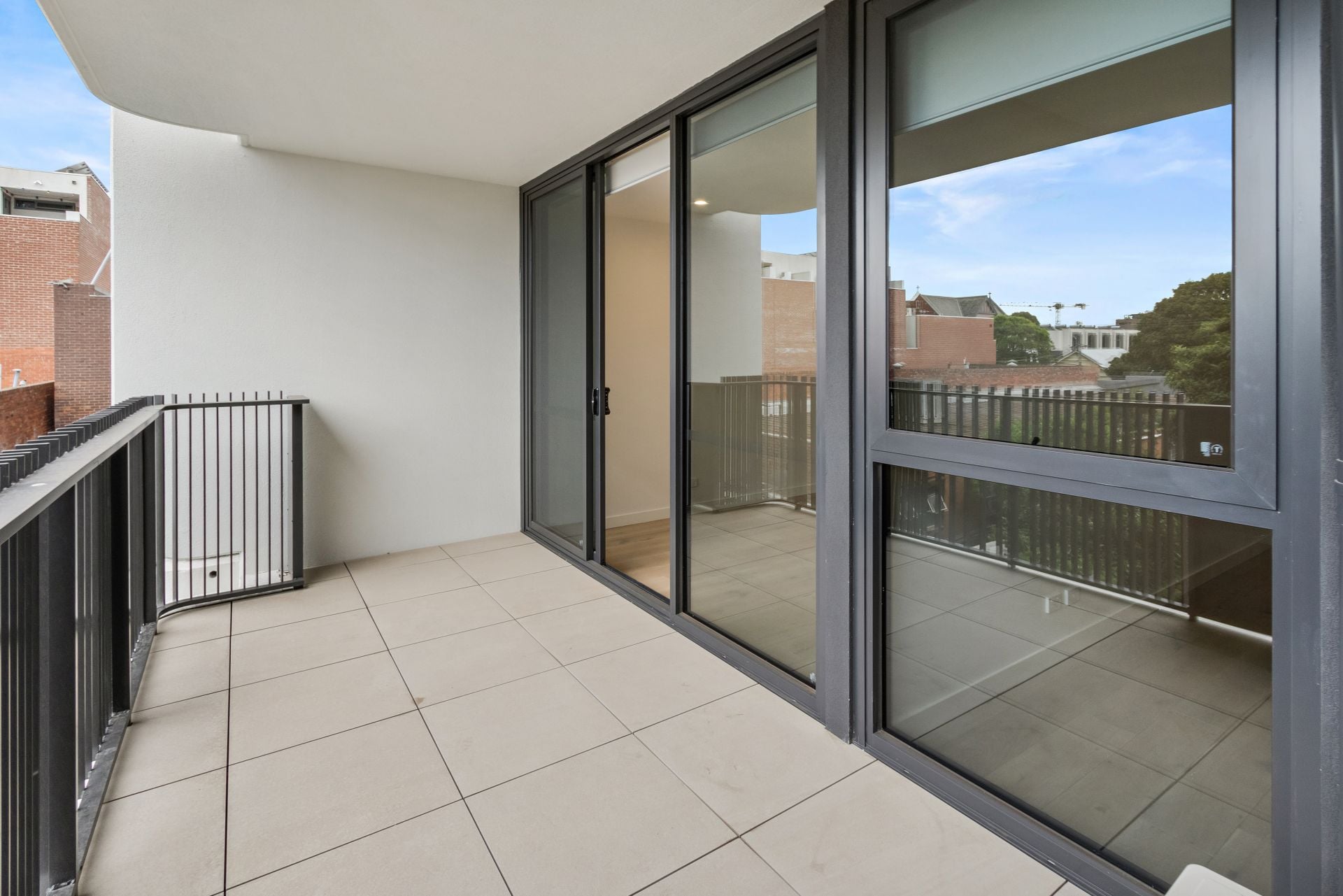 Location, Luxurious Lifestyle