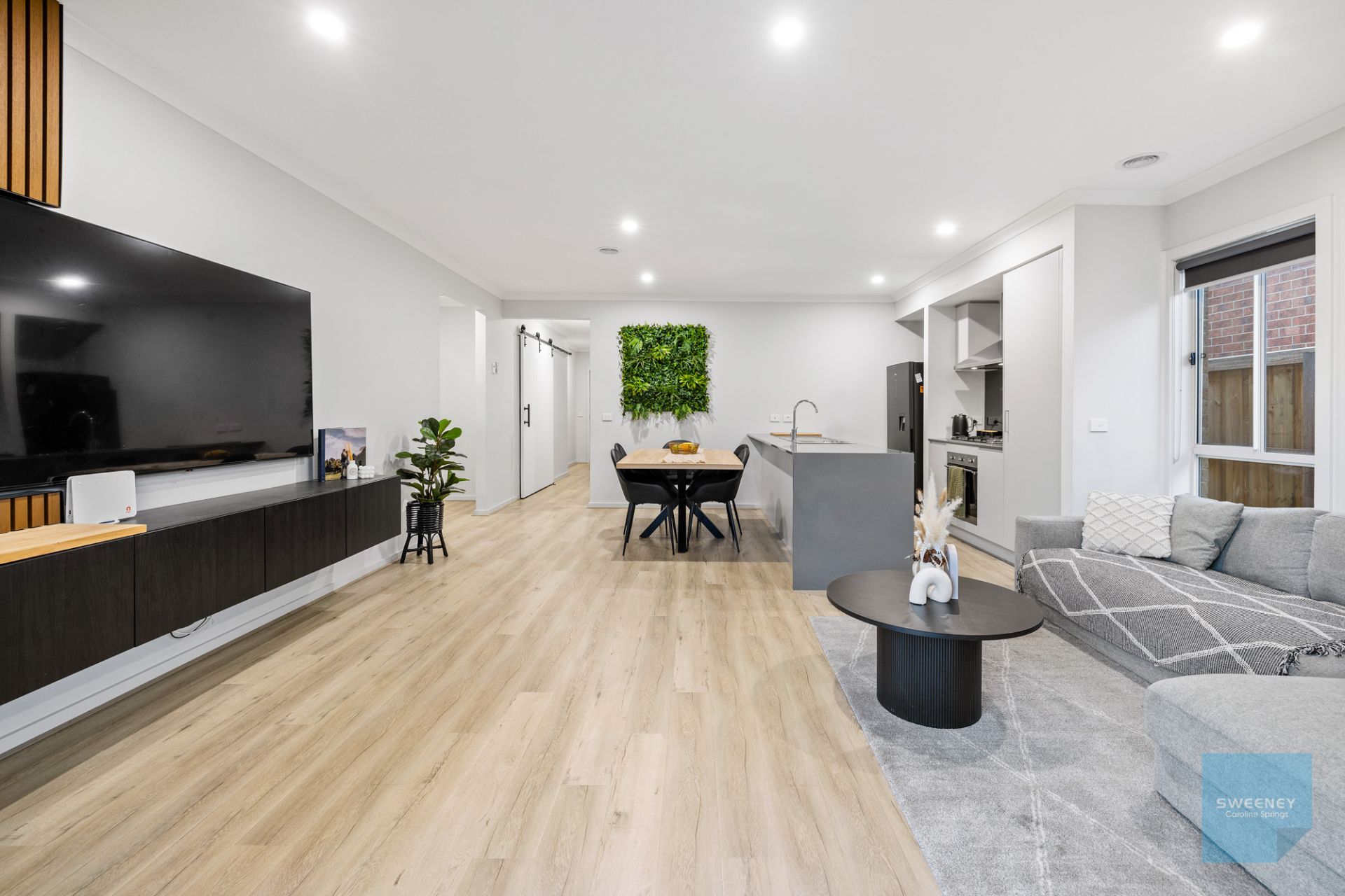 14 Pigato Crescent, Deanside - Thumbnail 5