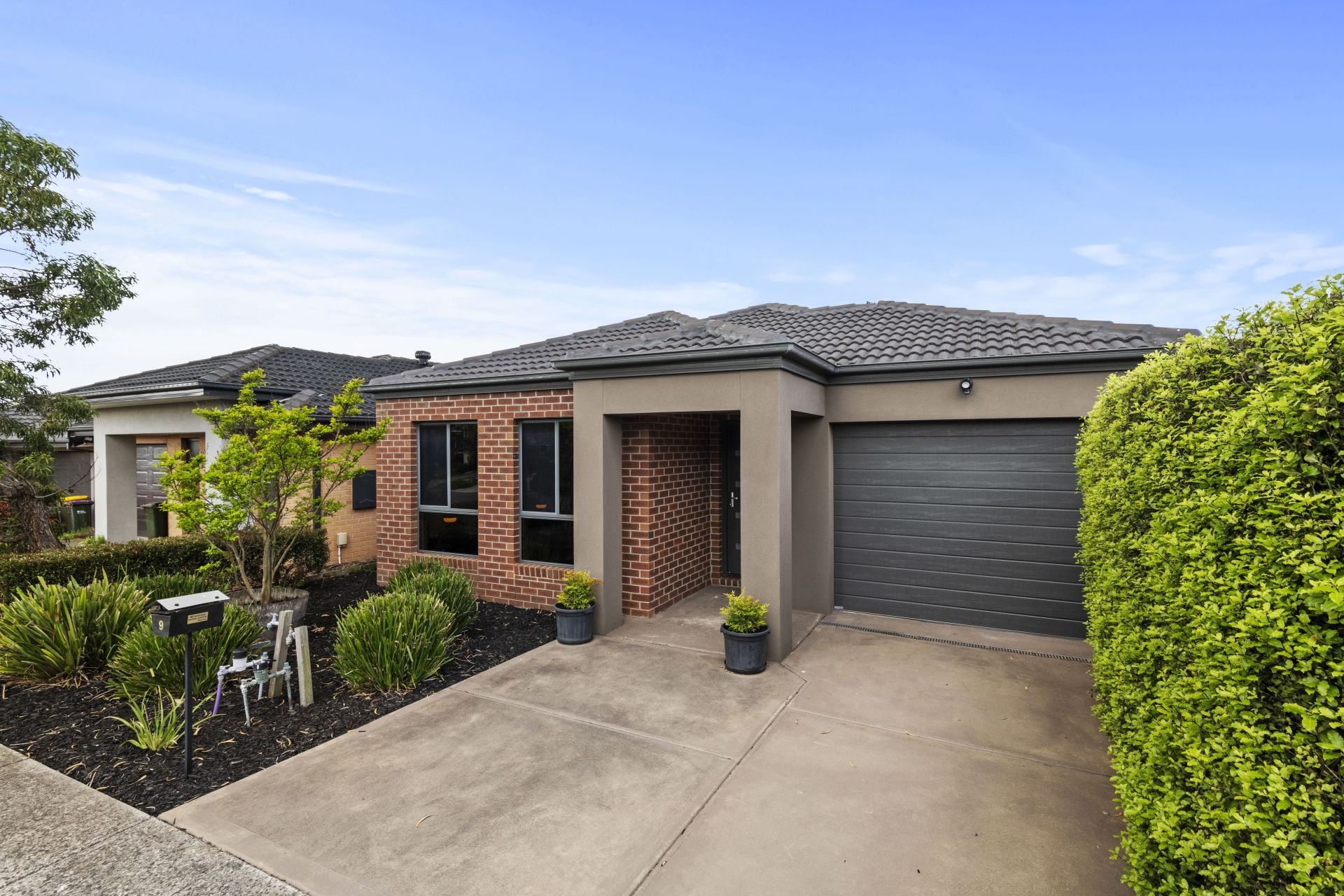 Picture Perfect First Home Or Investment